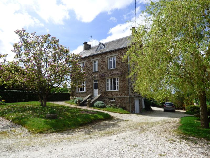 Maison à vendre en Basse Normandie Orne LA BAROCHE SOUS LUCE Maison