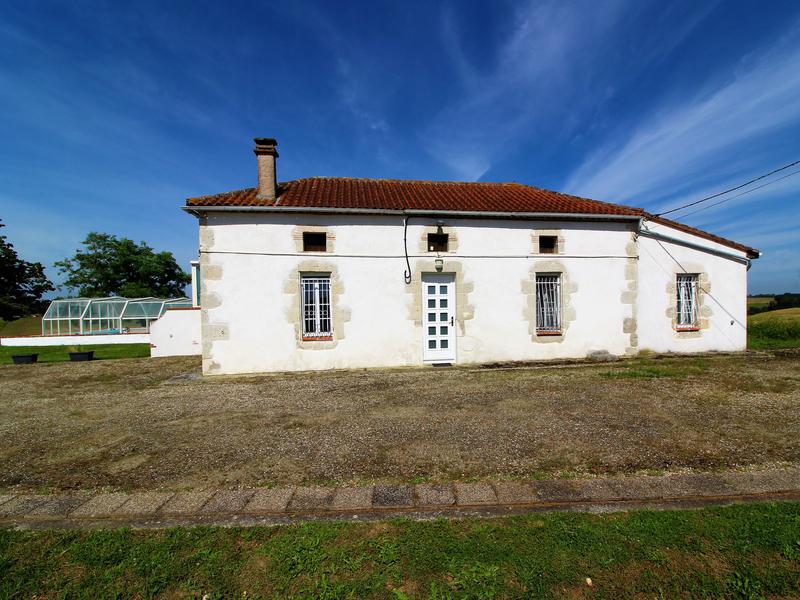 Maison à vendre en Midi Pyrenees Tarn et Garonne BARDIGUES Jolie