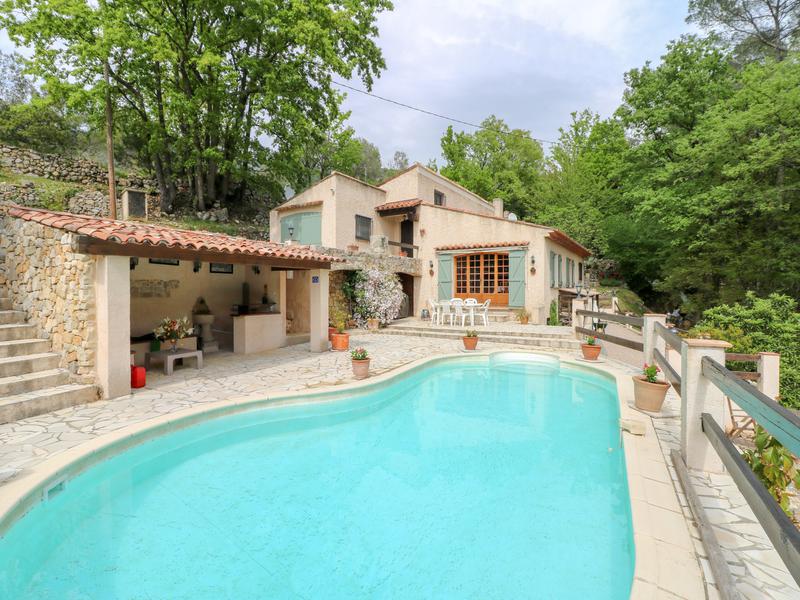 Maison à vendre en PACA Var BARGEMON Magnifique maison avec 3