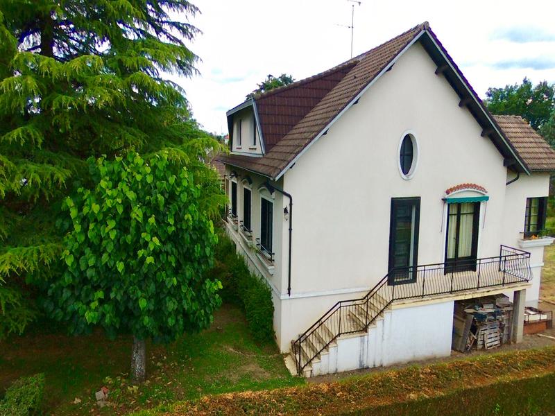 Maison à vendre en Limousin Haute Vienne ST PRIEST TAURION Trés belle maison de construction Maison à vendre en Limousin Haute Vienne ST PRIEST TAURION Trés belle maison de construction