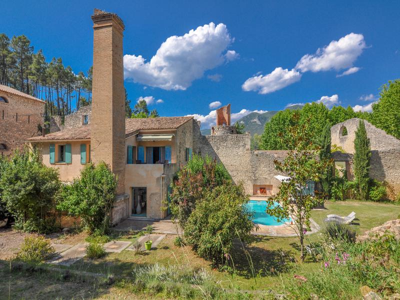House for sale in RUSTREL Vaucluse Provence Luberon Rare