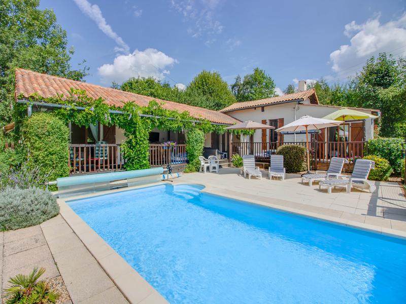 House for sale in ST PIERRE DE FRUGIE Dordogne Three bedroom house