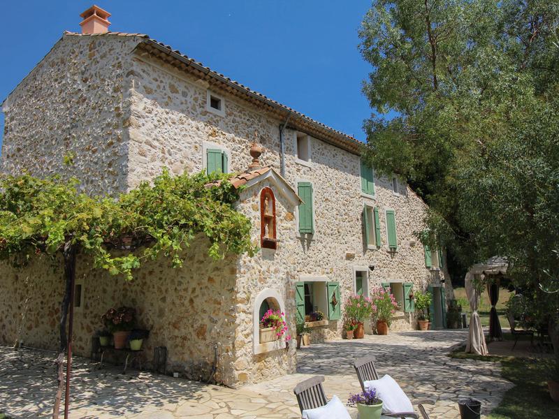 Maison à vendre en PACA Var NANS LES PINS Nans les Pins Mas en