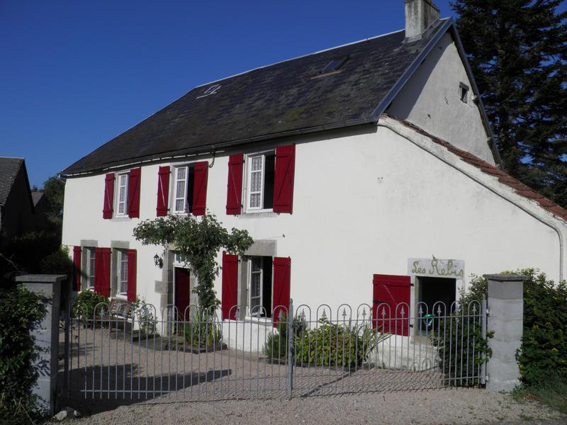 House for sale in ST MAURICE PRES PIONSAT Puy de Dome Near Pionsat