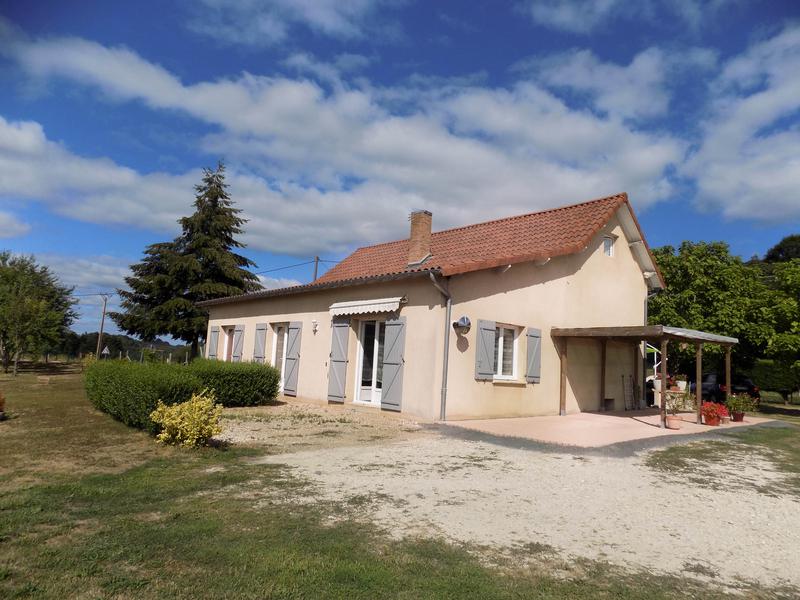 House for sale in LA COQUILLE Dordogne Lovely 2 bed family house