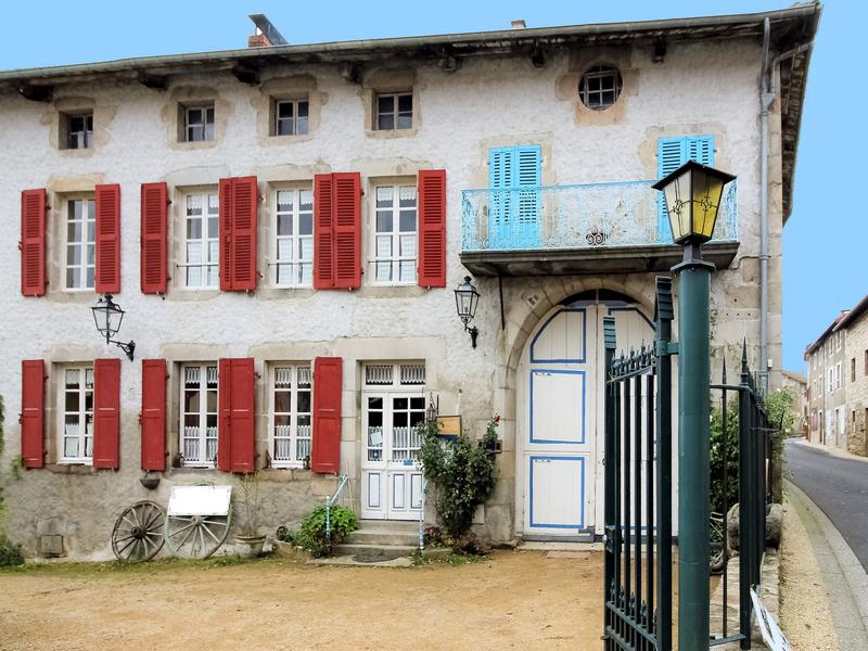 Maison à vendre en Auvergne Puy de Dome ST GERMAIN L HERM Très grande