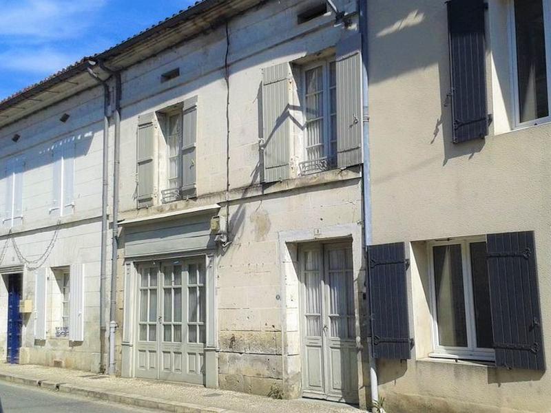Maison à vendre en Aquitaine Dordogne LA TOUR BLANCHE Maison de