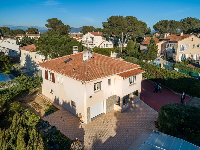 Maison à vendre en PACA Var St AygulfBelle maison centreville avec