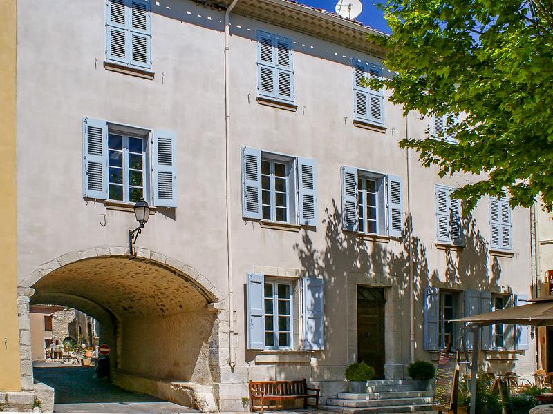 Maison à vendre en PACA Var MONS Cette belle maison est située en