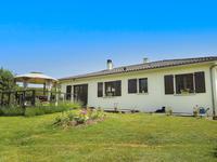 Maison à vendre à , Charente, Poitou_Charentes, avec Leggett Immobilier