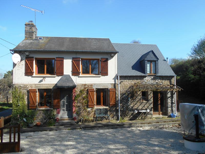 House for sale in ST SENIER DE BEUVRON Manche rural stone
