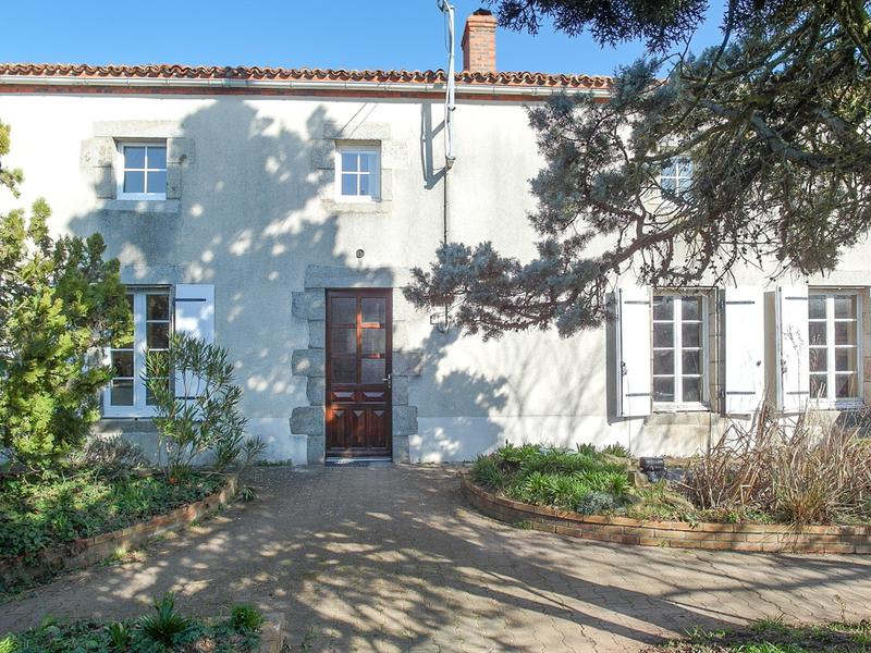 Maison à vendre en Poitou Charentes Deux Sevres ARGENTON LES VALLEES