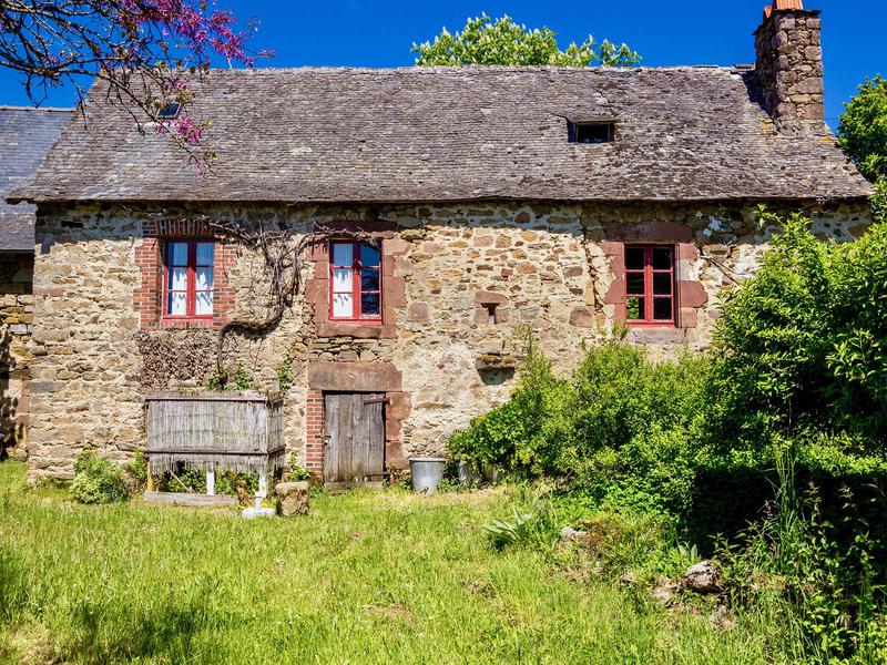 Maison à vendre en Limousin - Correze VIGNOLS Ancienne maison en pierre