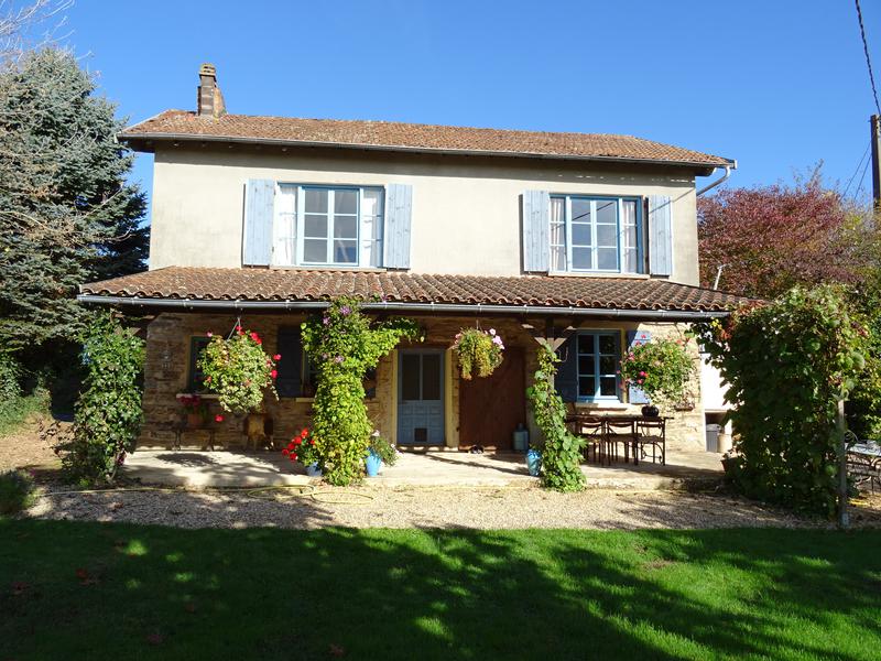 House for sale in SARRAZAC Dordogne Charming stone country home