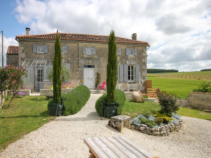 House for sale in ROUILLAC Charente *** Offer accepted