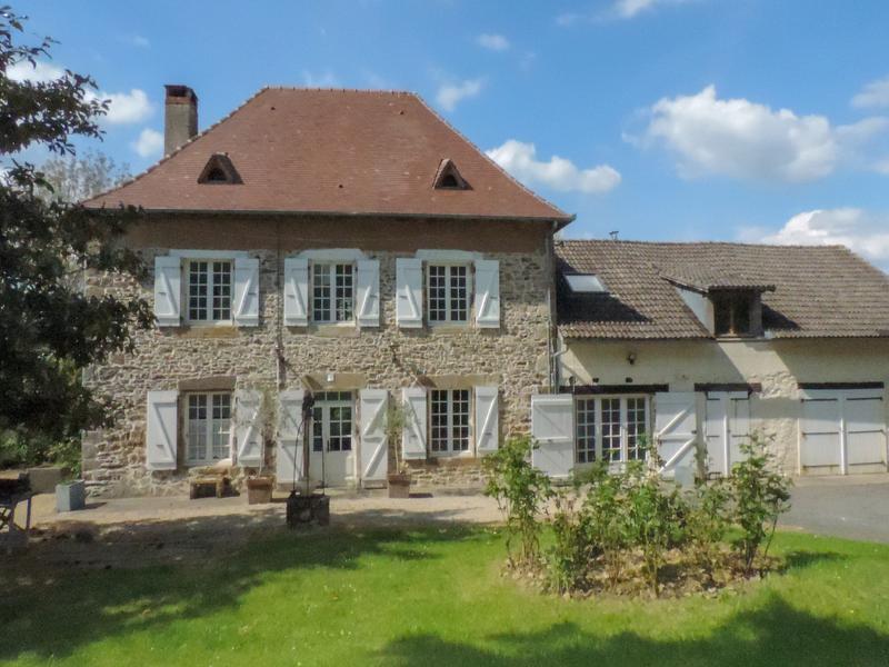 Maison à vendre en Limousin - Correze ARNAC POMPADOUR Ancien presbytère