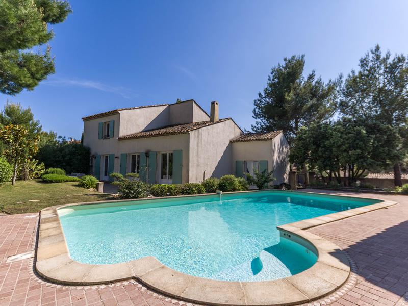 Maison à vendre en PACA Bouches du Rhone DOMAINE DU PONT ROYAL Superbe villa de 165m² à la