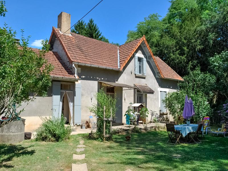 Maison à vendre en Aquitaine Dordogne LE BUISSON DE CADOUIN Périgord