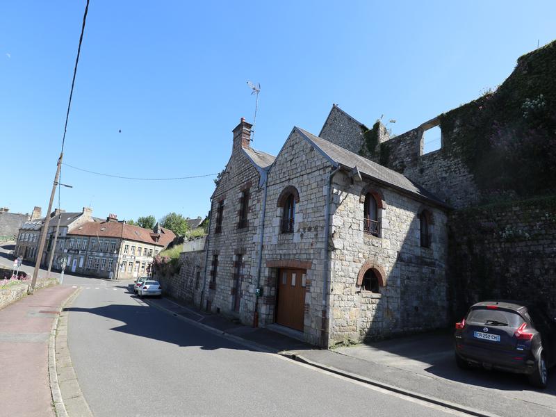 Maison à vendre en Basse Normandie Orne DOMFRONT Belle en pierres