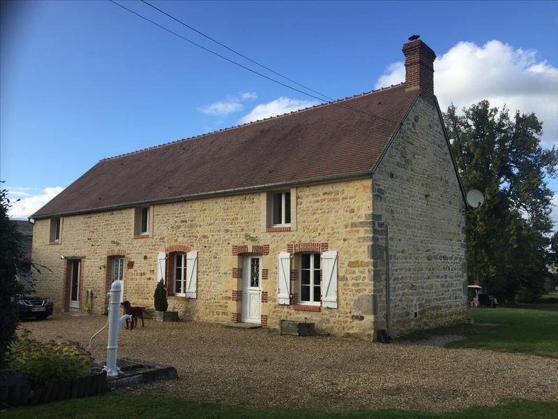 House for sale in LES VENTES DE BOURSE Orne Le Mêle sur Sarthe