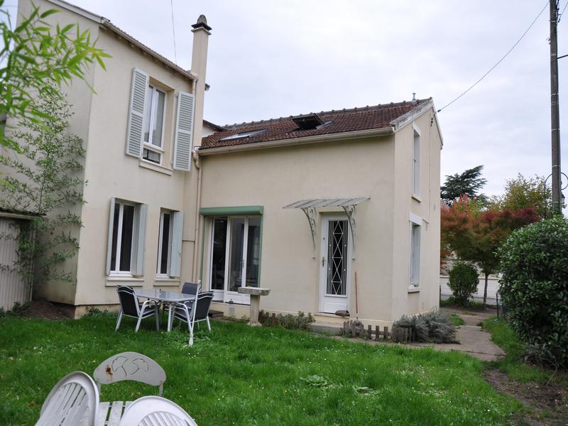 Maison à vendre en Ile de France Yvelines LE MESNIL LE ROI Le Mesnil