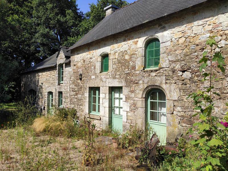 Maison à vendre en Bretagne - Morbihan BAUD Ferme du 17 ème siècle de